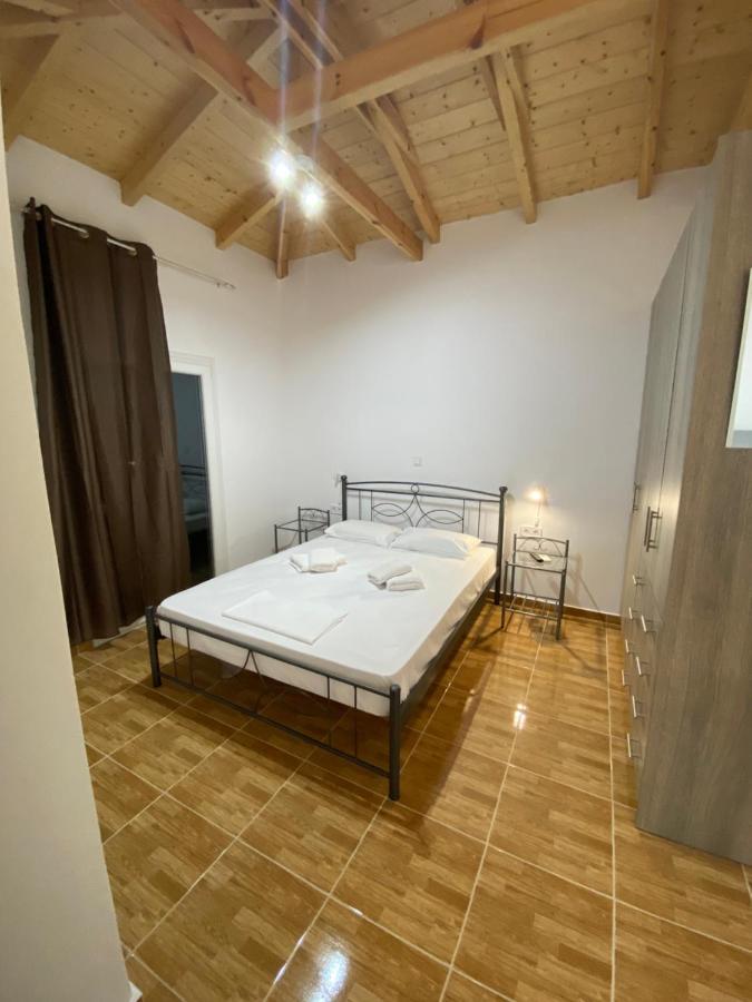 Babis Lappas villas Ayios Nikitas Bagian luar foto